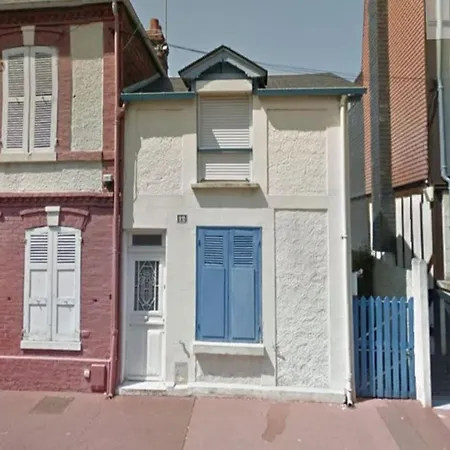 Maison De Pecheurs En Centre *