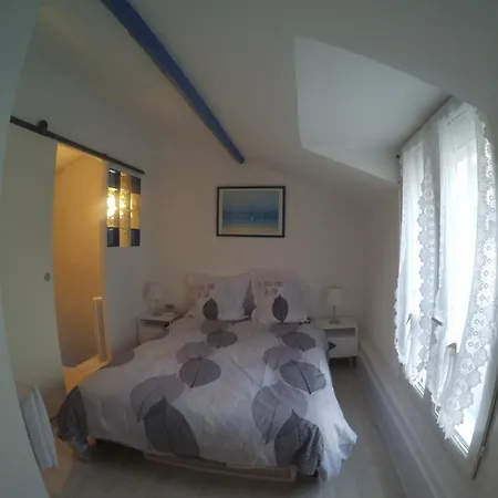 בית נופש Maison De Pecheurs En Centre דוביל