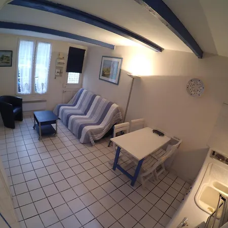 Maison De Pecheurs En Centre